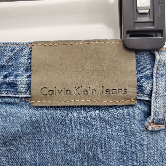 Calvin Klein Jeans Wide Straight Leg Vintage Girl's Light Wash Denim‎ Size 16 - Picture 4 of 10